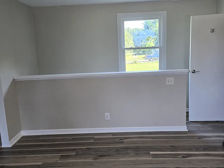 5015 Highland Dr — Photo 42