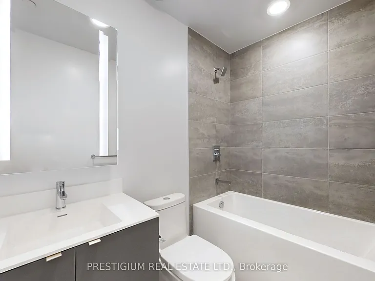 500 Dupont St #208 — Photo 17