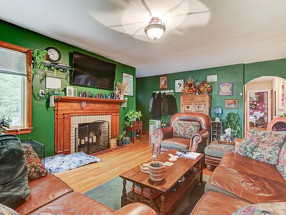 5th image of 2919 Knox Ln