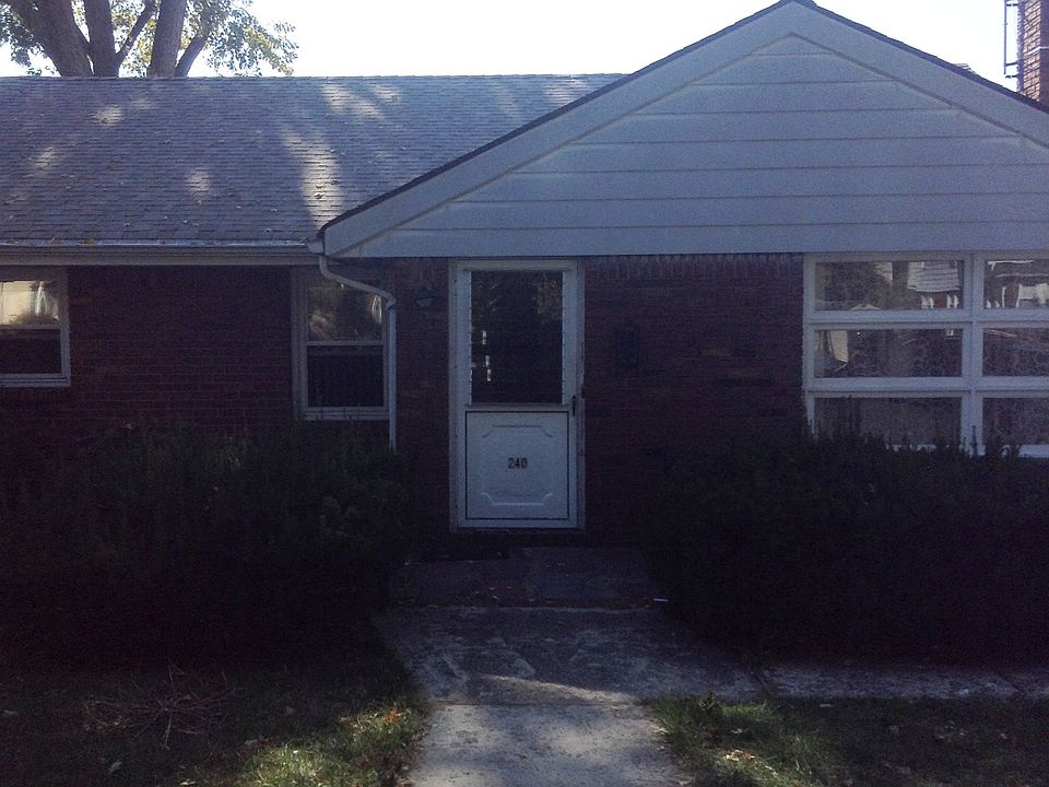 1st image of 240 Buel Ave
