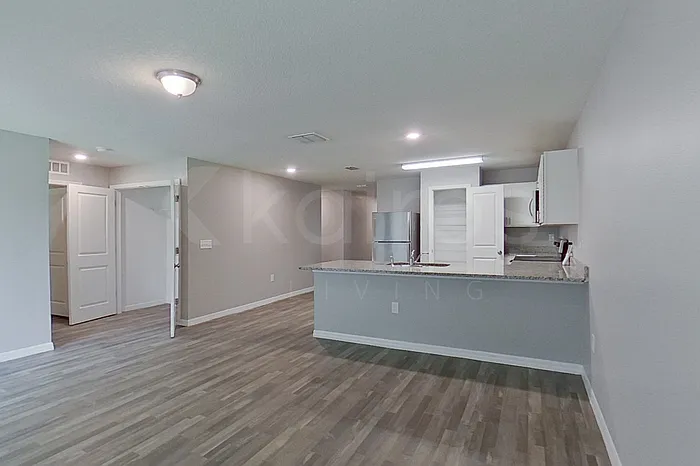 4 bed, 2.0 bath, 1449 sqft, $1,770 — Photo 3