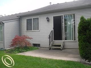 3rd image of 62290 Arlington Cir Unit 2