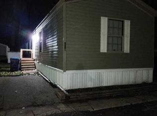 3261 Chess Dr #9, Bay City, MI 48706