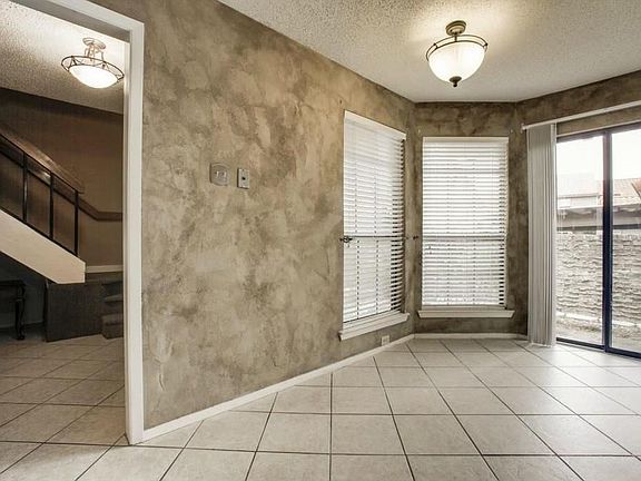5th image of 336 Melrose Dr APT 9B