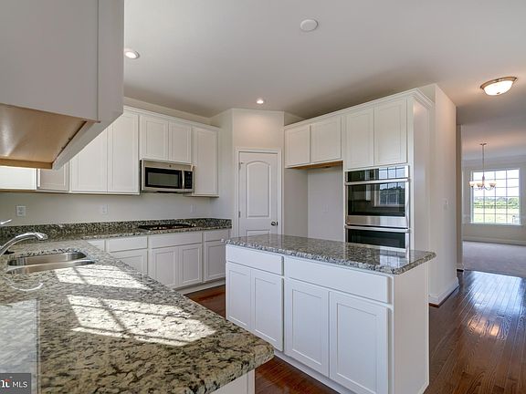 7th image of this home