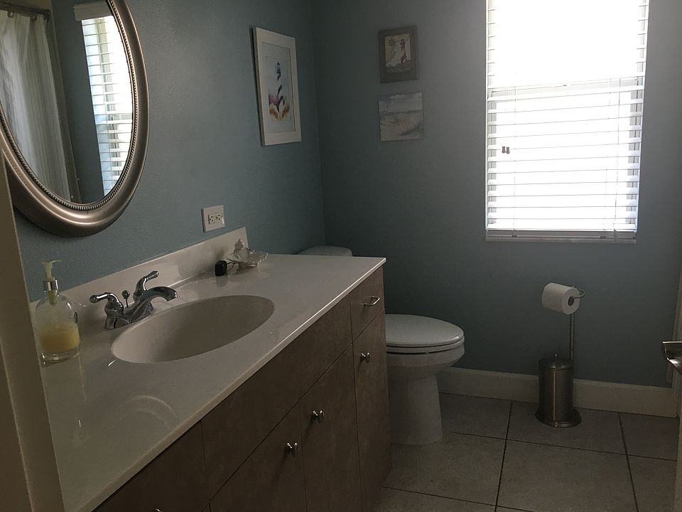 1st image of 129 Wading Bird Dr