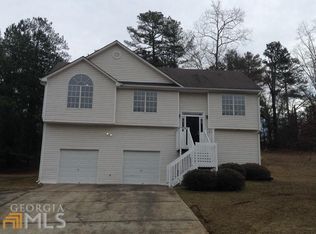6880 Silver Maple Dr, Rex, GA 30273