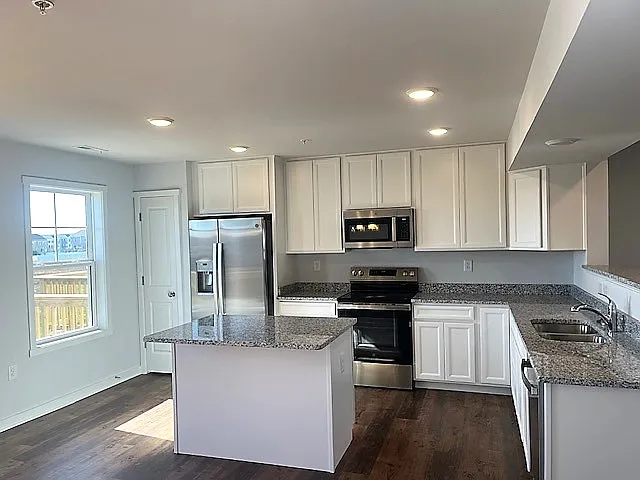 148 Olga Dr — Photo 6