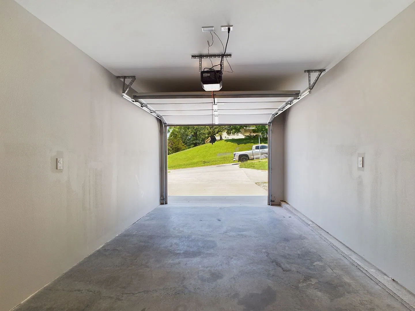 100 Briana Villa — Photo 4