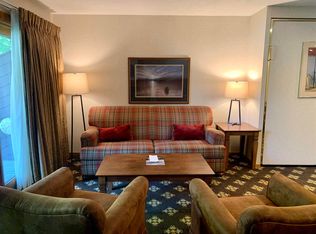 5620 Highlands Dr #504, Harbor Springs, MI 49740