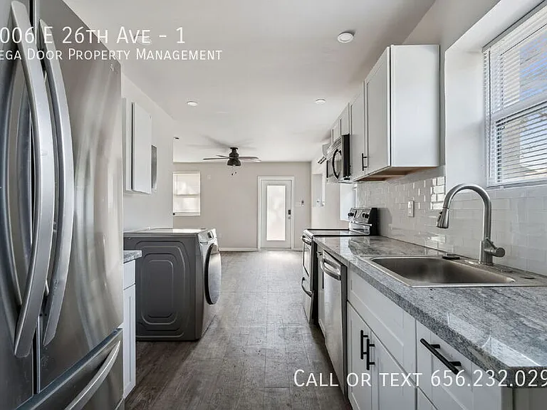 1006 E 26th Ave #1 — Photo 2