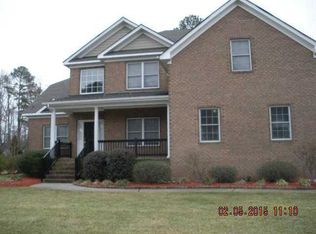 911 Riley Dr, Chesapeake, VA 23322