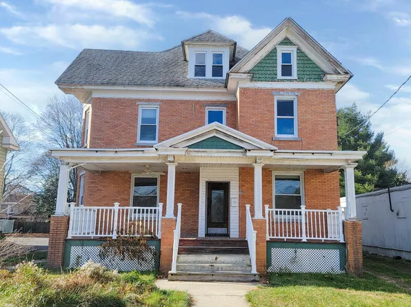 332 N Delsea Dr, Clayton, NJ 08312