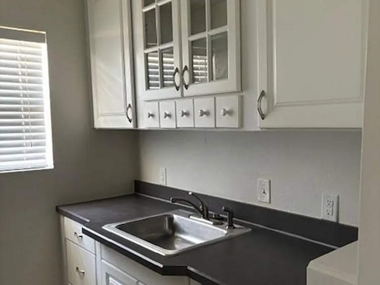 2729 Hurstview Dr — Photo 23