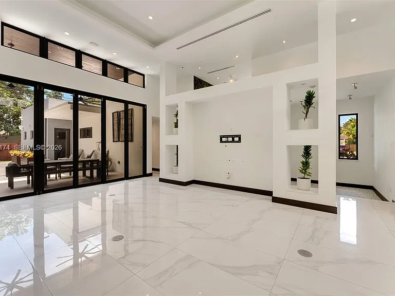15315 SW 84th Ave — Photo 13