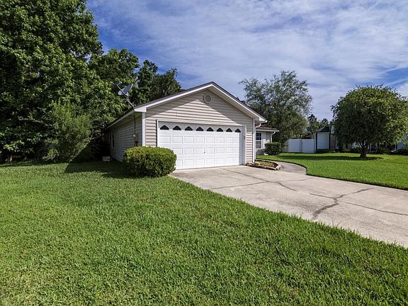 11434-wandering-pines-lane-jacksonville-