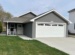 415 N Grace Ave, Grand Island, NE 68803