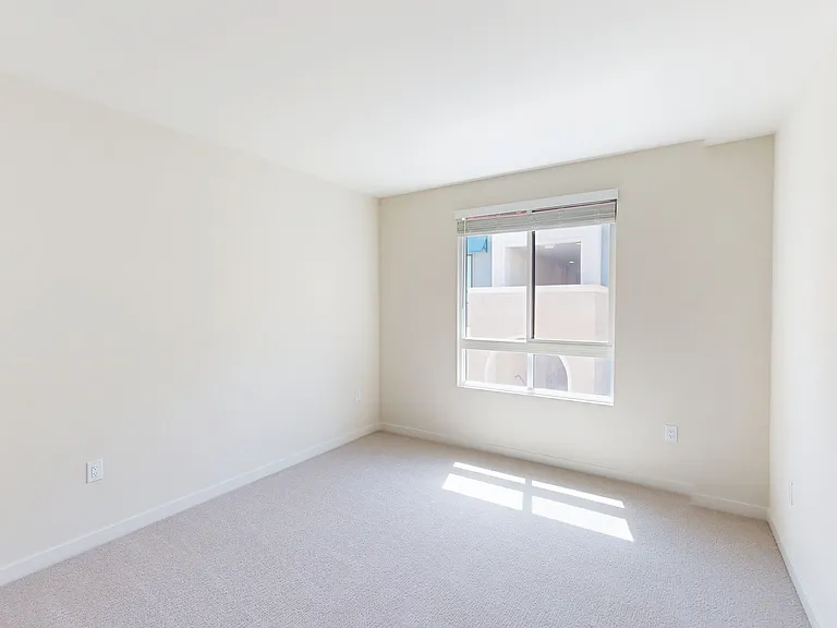 North Grove — Photo 211