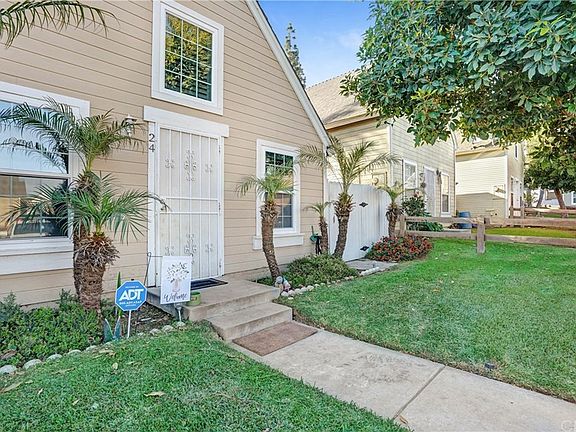 4th image of 14560 Woodland Dr Unit 24