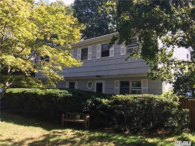 1st image of 162 Crestwood Dr