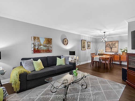 4th image of 595 Beaver Ct