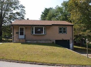 7 Willey St, Norwich, CT 06360