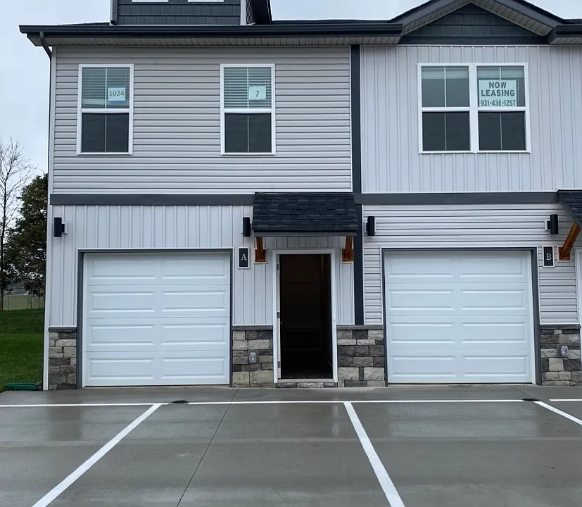 1024 Glenkirk Dr #C