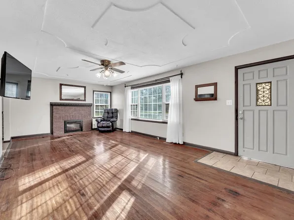 401 E Wayland Street, Springfield, MO 65807