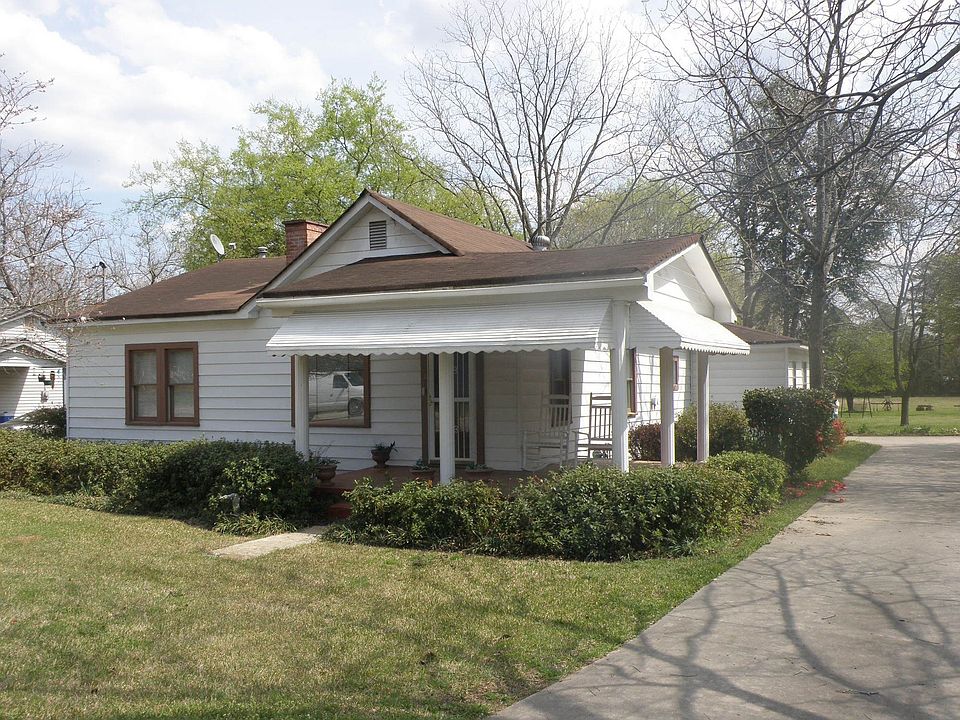 Front View w/ house