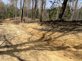 400 Dripping Springs Rd, Whitley City, KY 42653