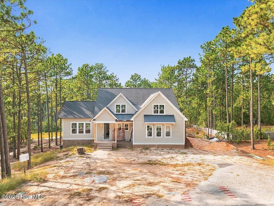 1st image of 172 Woodbine Way
