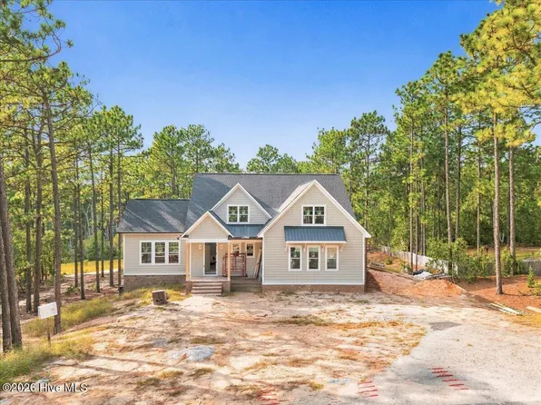 172 Woodbine Way, Carthage, NC 28327