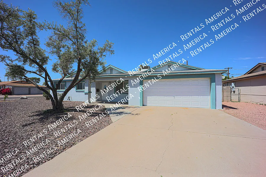 Spacious 2 Master Bedrooms- Scottsdale 4 bedroom 3 baths — Photo 3