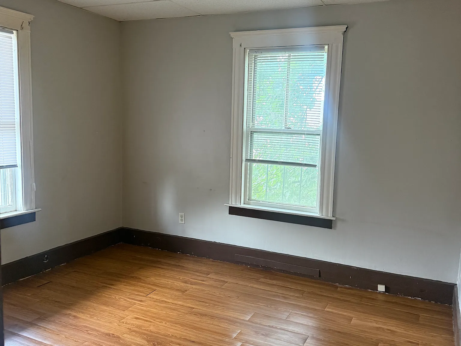 450 Cumberland Hill Rd — Photo 2