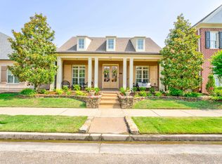 1012 Russell Farms Rd #9, Collierville, TN 38017