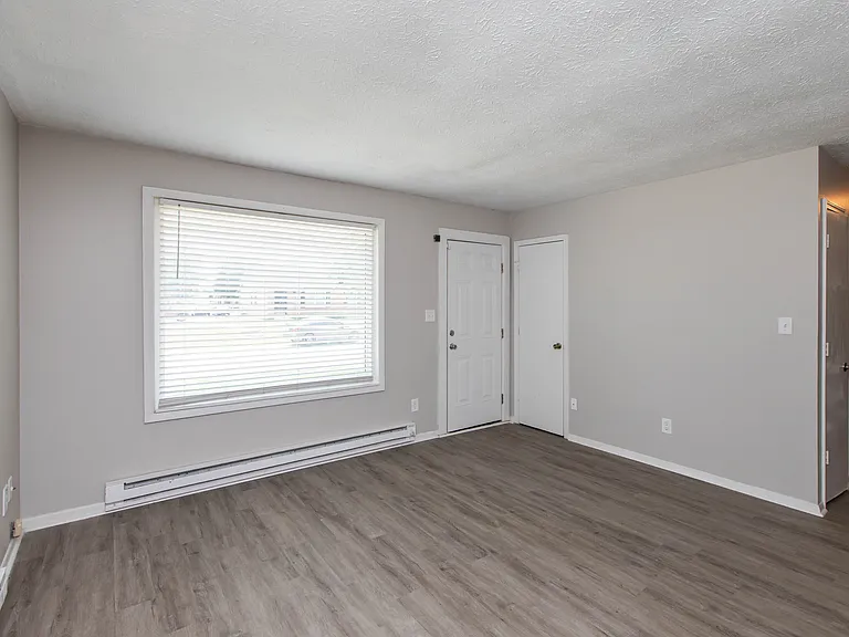 9410 Meadowlark Dr — Photo 5