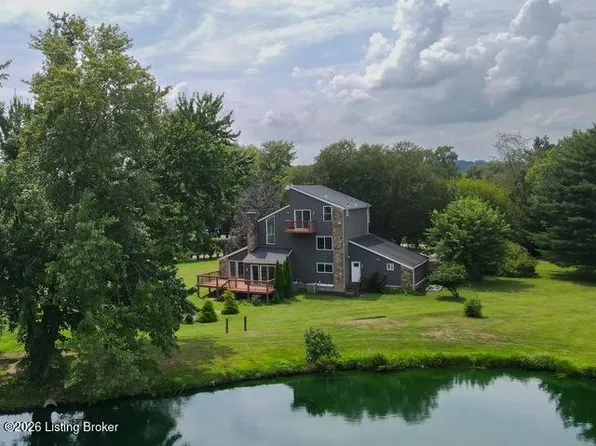 13801 Lakewoods Ct, Prospect, KY 40059
