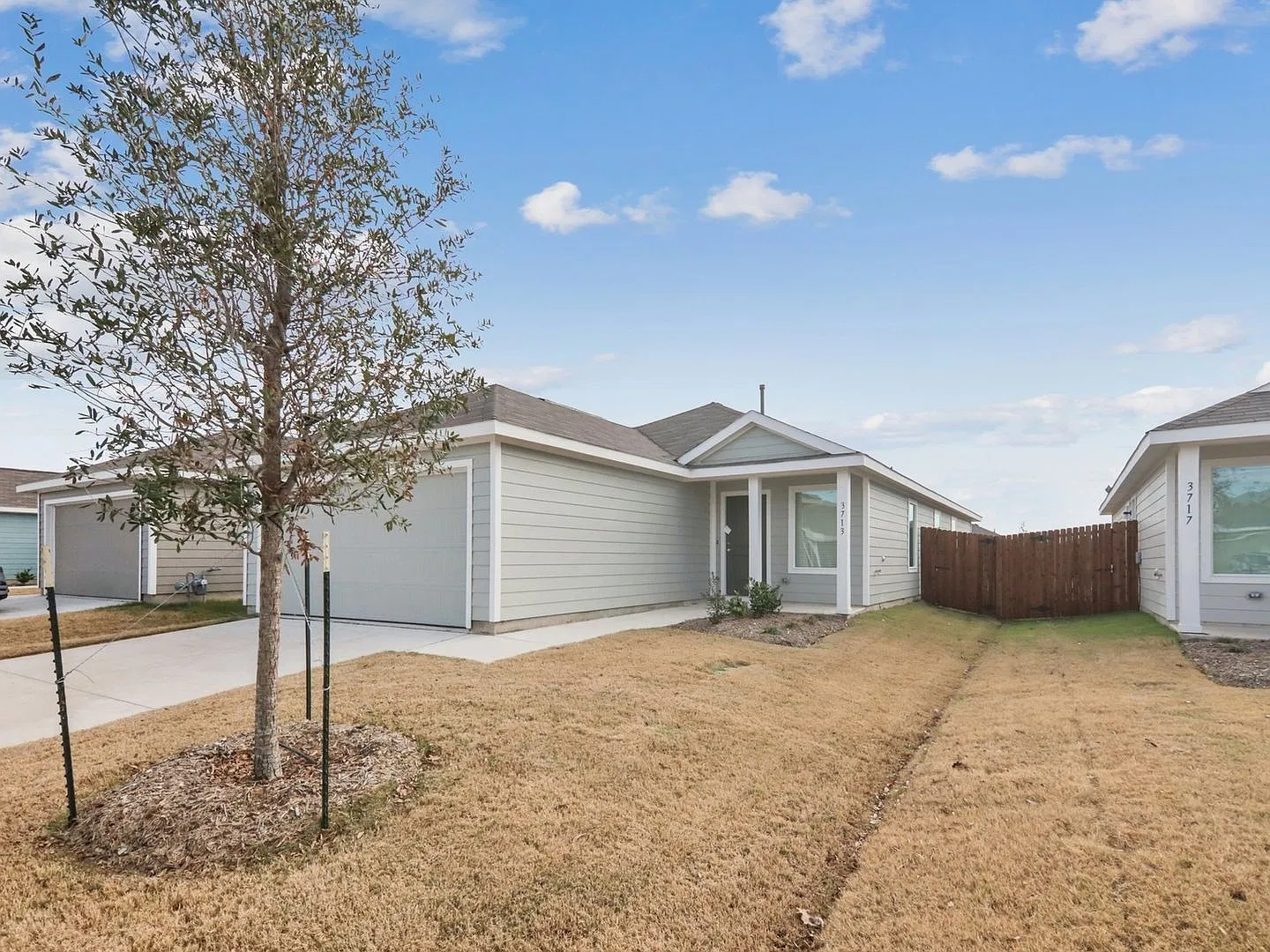 Charming 3 Bedroom 2 Bathroom House for Rent — Photo 2