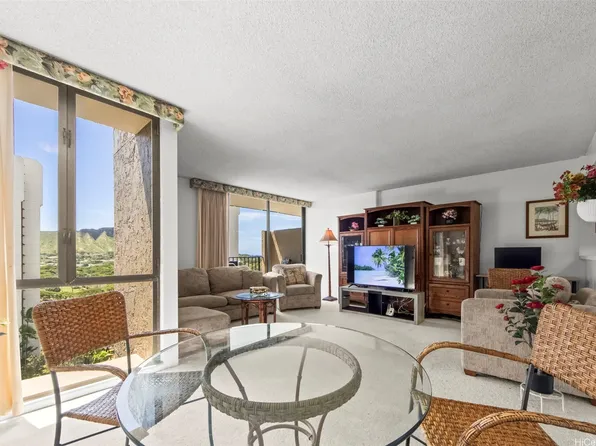 311 Ohua Ave APT 1303, Honolulu, HI 96815