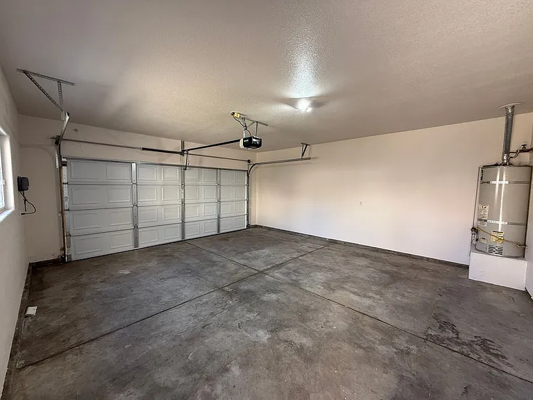 1836 Encina Ave — Photo 46