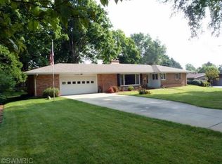 1065 Marquette Rd, Niles, MI 49120