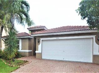 13177 SW 30th St, Hollywood, FL 33027
