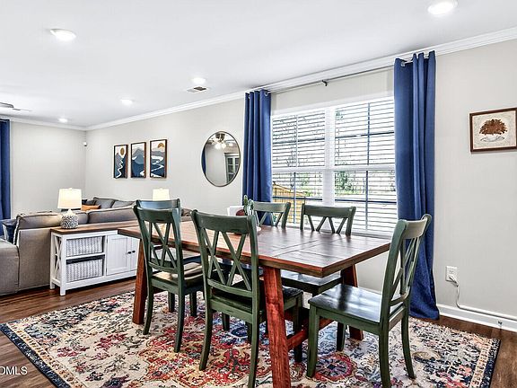 5th image of 849 Bellewood Gardens Dr