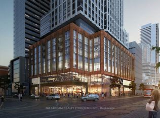 400 King St W #2517, Toronto, ON M5V 1K2