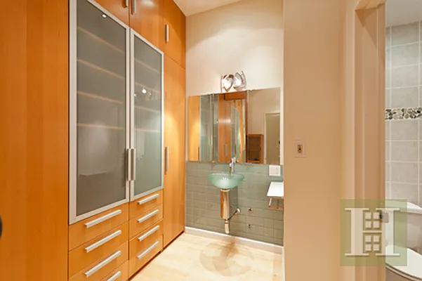 Rented by Halstead Real Estate | media 57