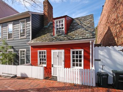 1222 28th St NW, Washington, DC, 20007