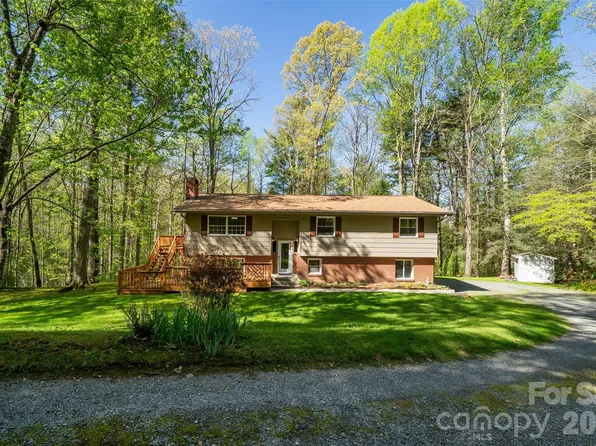 145 Jeter Mountain Rd, Hendersonville, NC 28739
