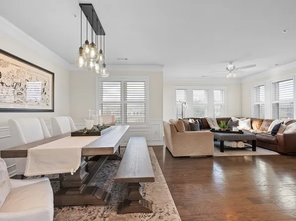 120 University Ave #2107, Westwood, MA 02090