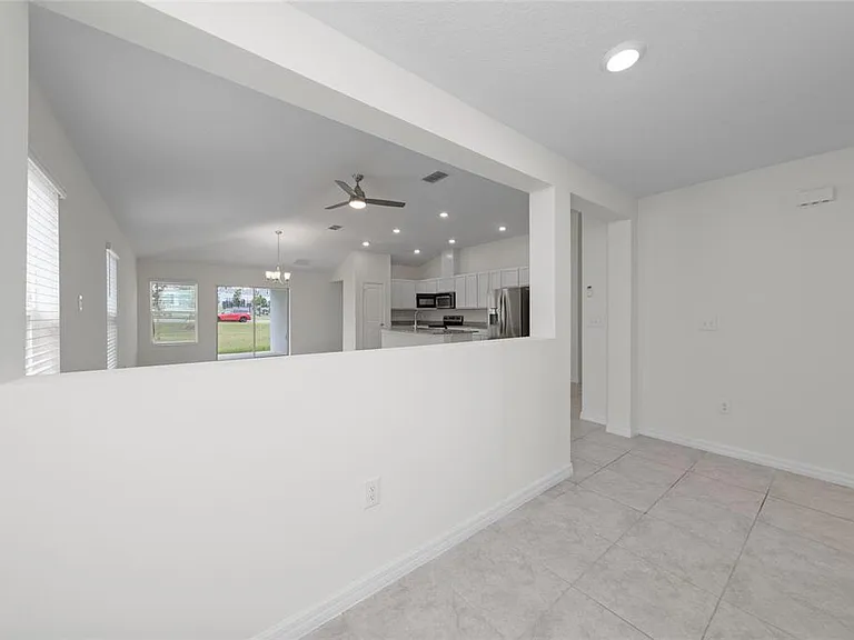 9061 Oscraft Dr — Photo 8