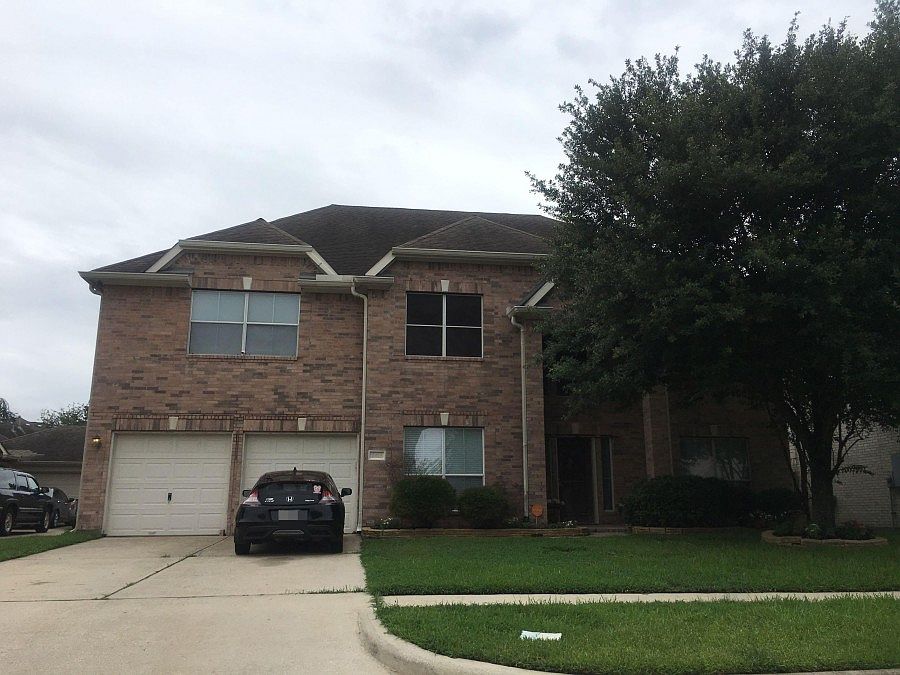 1st image of 2413 Pine Lake Dr
